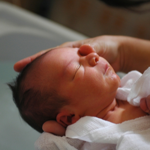 Taolyne Naissance - bain d'accueil bébé à Vierzon, Châteauroux, Bourges et Salbris.