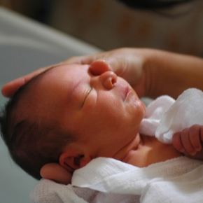Taolyne Naissance - bain d'accueil bébé à Vierzon, Châteauroux, Bourges et Salbris.