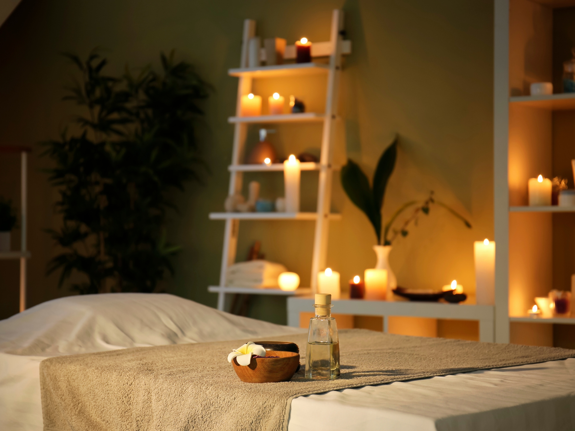 Taolyne Naissance - Massage femme enceinte et bébé, bain d'accueil, soin rebozo, réflexologie plantaire pédiatrique à Vierzon, Châteauroux, Bourges et Salbris.