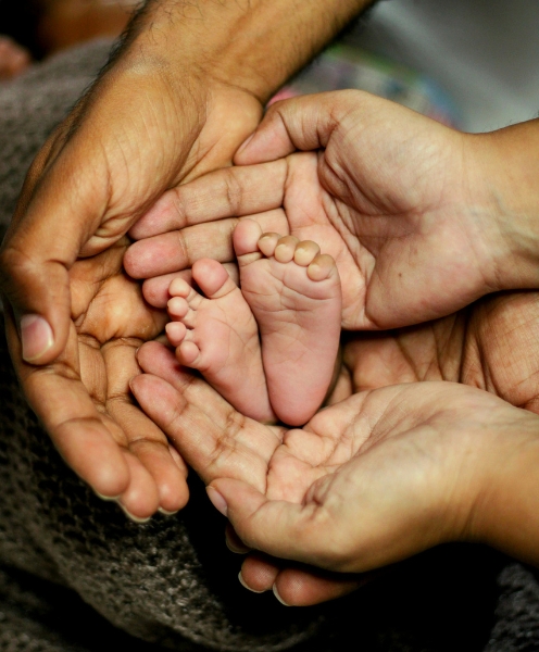 Taolyne Naissance - Massage femme enceinte et bébé, bain d'accueil, soin rebozo, réflexologie plantaire pédiatrique à Vierzon, Châteauroux, Bourges et Salbris.